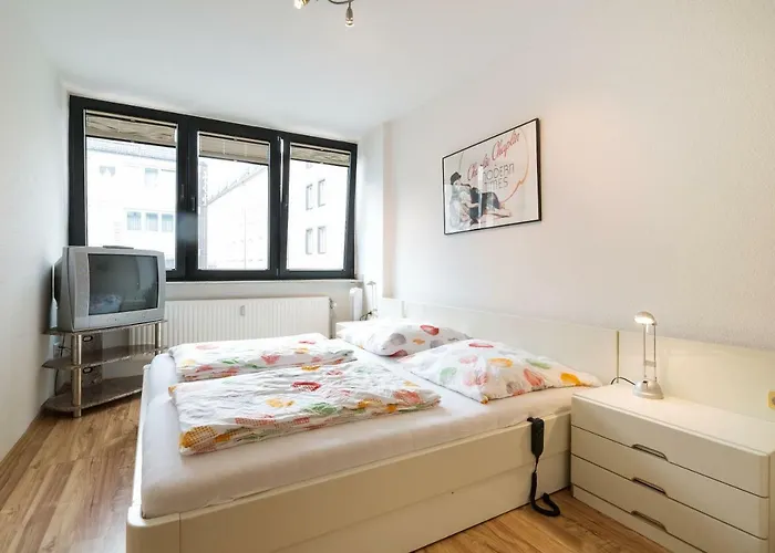 Altstadt Kunstmuseum * Dusseldorf